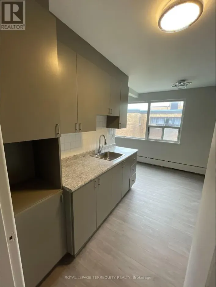 204 - 2548 KEELE STREET, Toronto