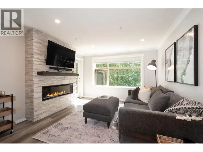 204 300 KLAHANIE DRIVE, Port Moody