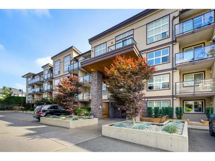 204 30525 CARDINAL AVENUE, Abbotsford