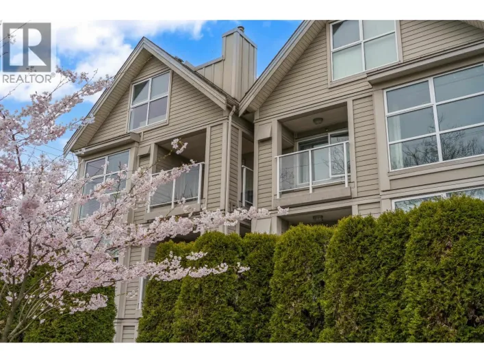 204 3168 LAUREL STREET, Vancouver