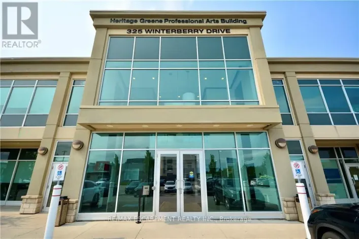 204 - 325 WINTERBERRY DRIVE, Hamilton