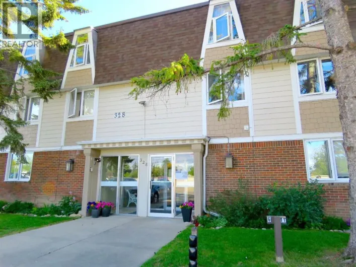 204, 328 Cedar Crescent SW, Calgary