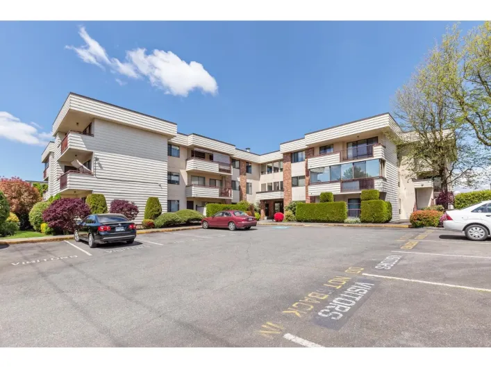 204 32885 GEORGE FERGUSON WAY, Abbotsford