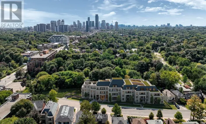 204 - 33 CHATSWORTH DRIVE, Toronto