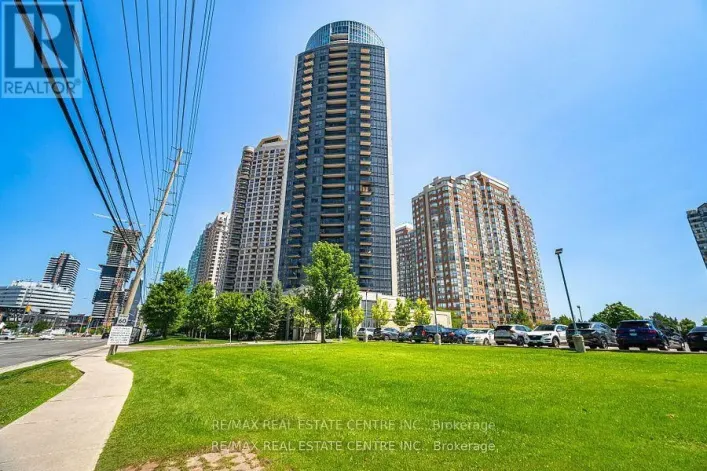 204 - 330 BURNHAMTHORPE ROAD, Mississauga