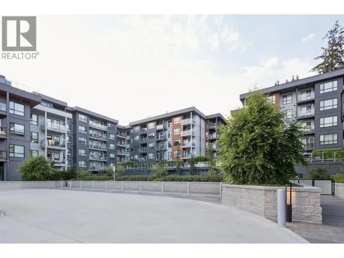 204 3596 MALSUM DRIVE, North Vancouver