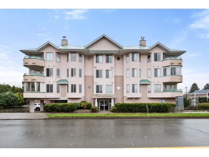 204 46000 FIRST AVENUE|Chilliwack Downtown, Chilliwack