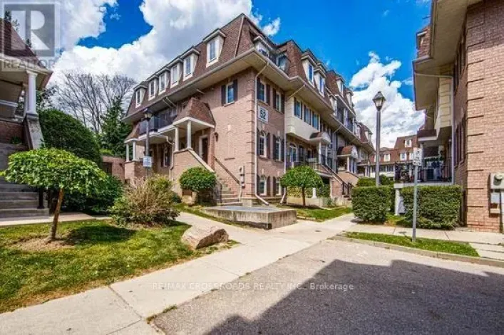 204 - 52 SIDNEY BELSEY CRESCENT, Toronto
