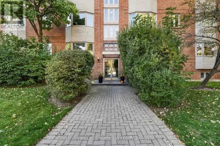 204 - 60 KIPPENDAVIE AVENUE, Toronto