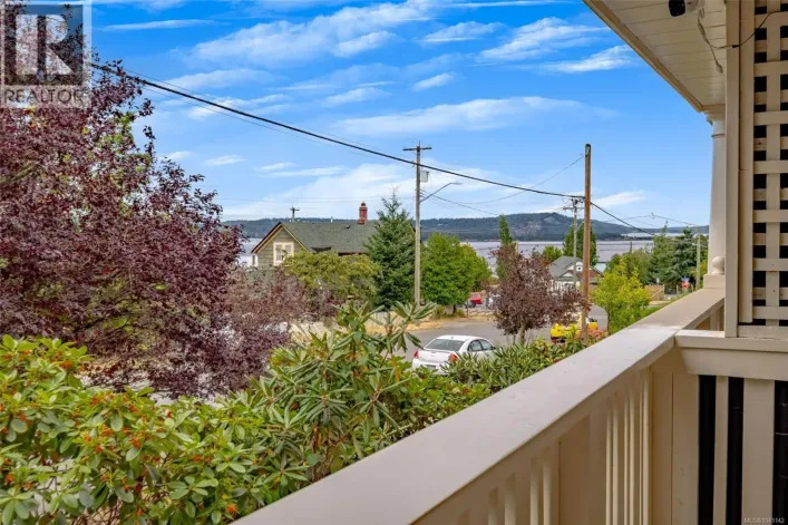 204 645 Selby St, Nanaimo