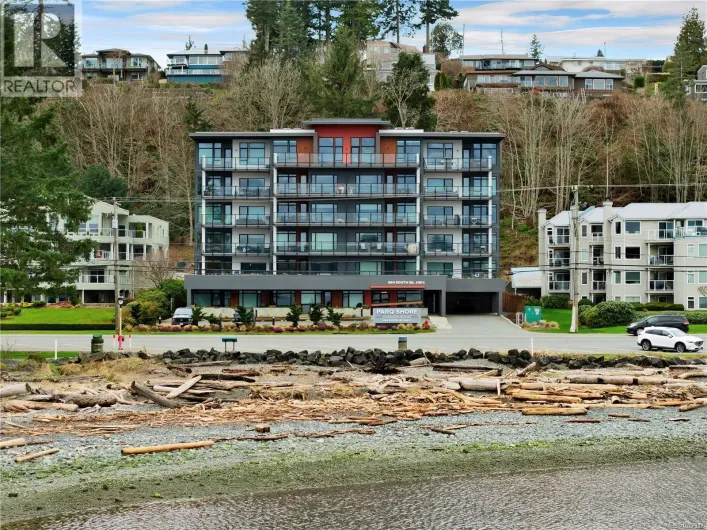 204 684 Island Hwy S, Campbell River