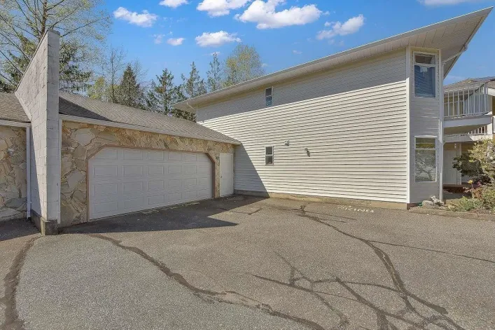 204 7156 121 STREET, Surrey