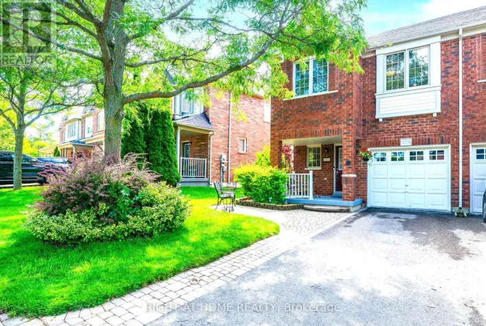 204 BURGESS CRESCENT, Newmarket