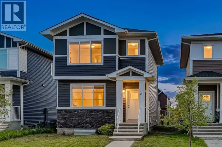 204 Chelsea Manor, Chestermere