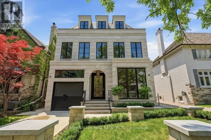 204 FOREST HILL ROAD, Toronto