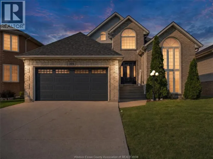204 HAMPTON CRESCENT, Windsor