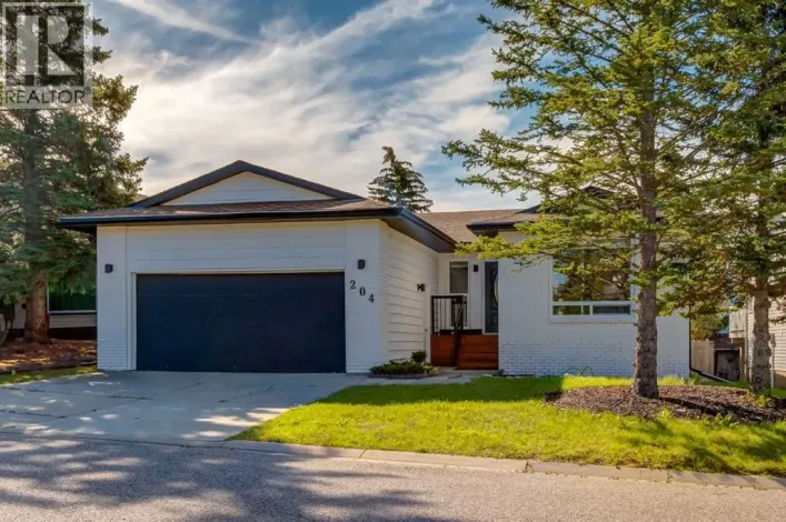 204 Hawkhill Way NW, Calgary