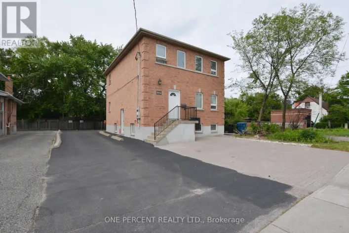 204 SHEPPARD AVENUE W, Toronto