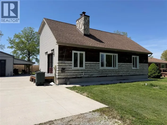 2040 FRONT ROAD North, Amherstburg