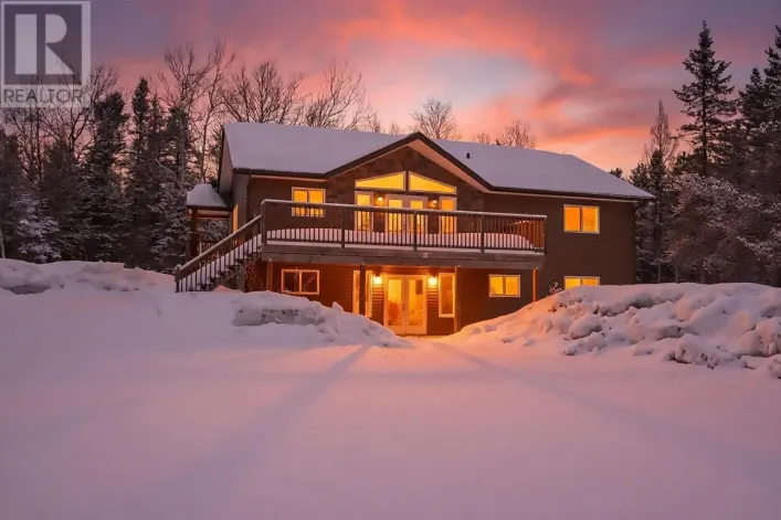 2040 GUS WUORI ROAD, Thunder Bay Remote Area