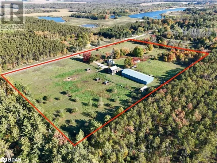 2041 FLOS RD FOUR ROAD W, Springwater