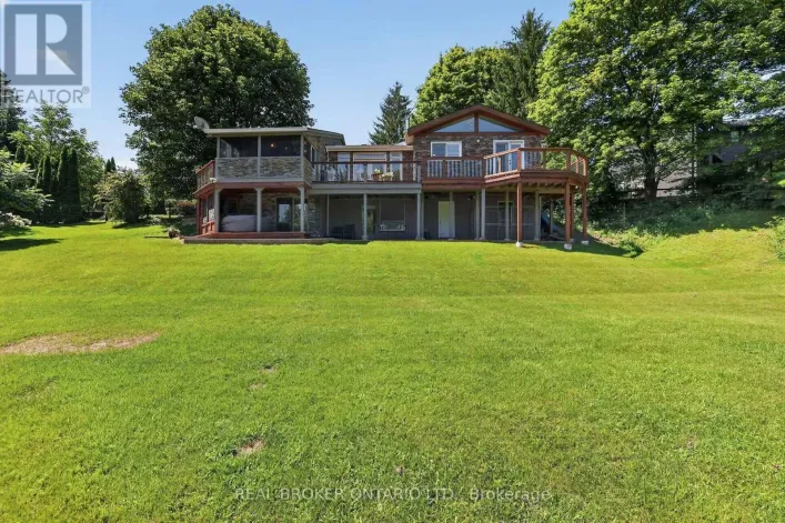 20417 CENTRE STREET, East Gwillimbury
