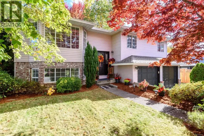 2043 Valley View Dr, Courtenay