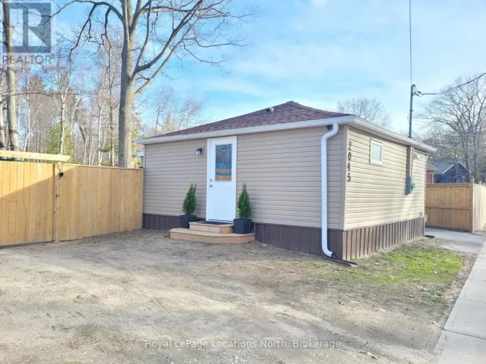 2045 RIVER ROAD W, Wasaga Beach