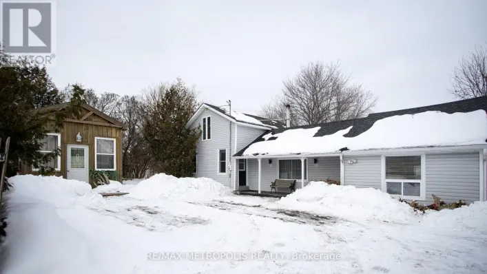 2046 COUNTY 2 ROAD, Port Hope