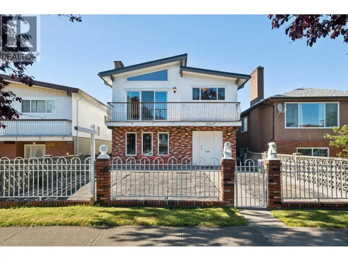 2047 E 52ND AVENUE, Vancouver