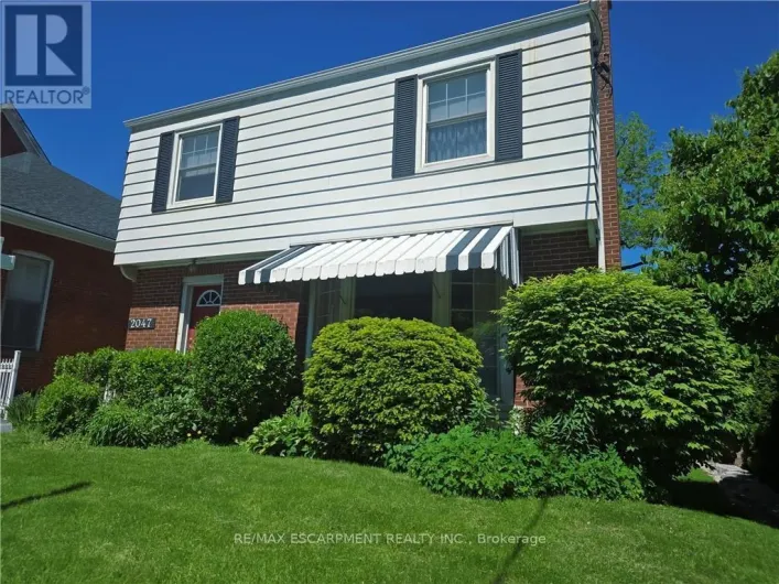 2047 JAMES STREET, Burlington