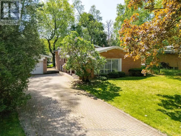 2048 ELMHURST AVENUE, Oakville