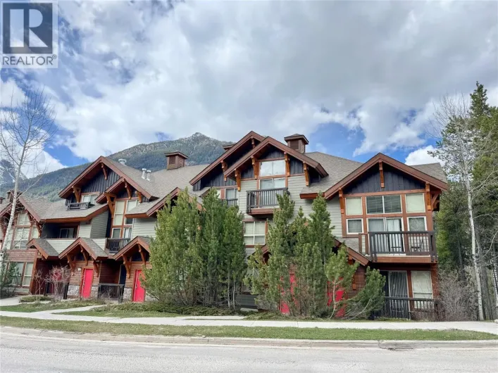 Row / Townhouse for sale: 2049 Summit Drive Unit# 225C, Panorama Mountain