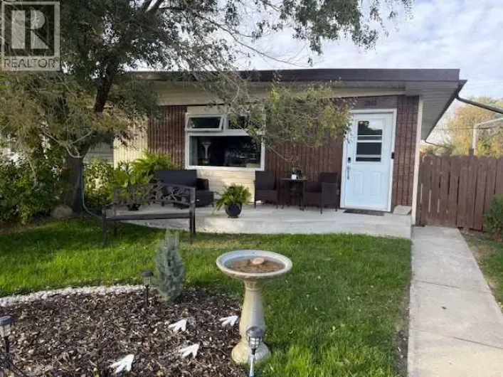 204B 9 Avenue SE, Drumheller