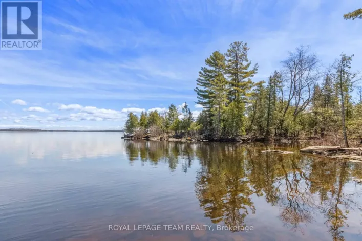 204B HAWKINS DRIVE, Killaloe, Hagarty and Richards