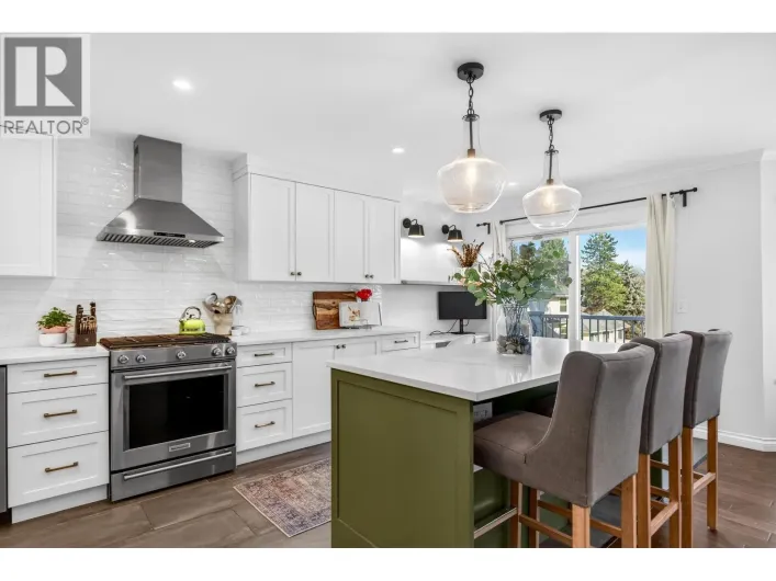 205 1180 FALCON DRIVE, Coquitlam