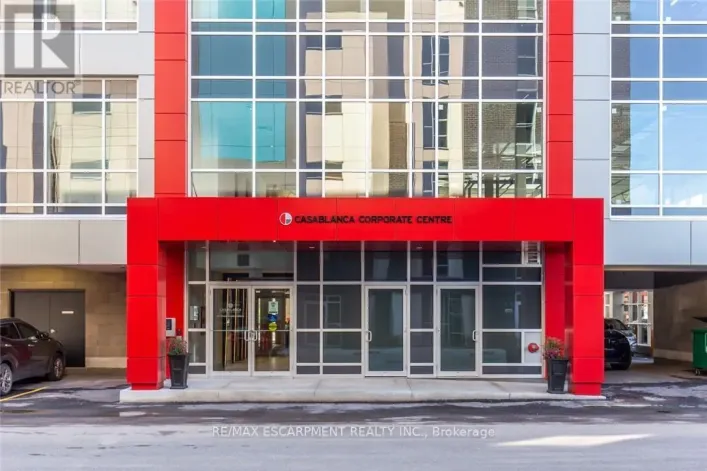 205 - 13 WINDWARD DRIVE N, Grimsby