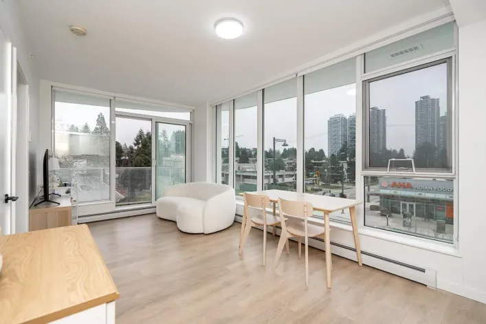 205 13685 102 AVENUE, Surrey