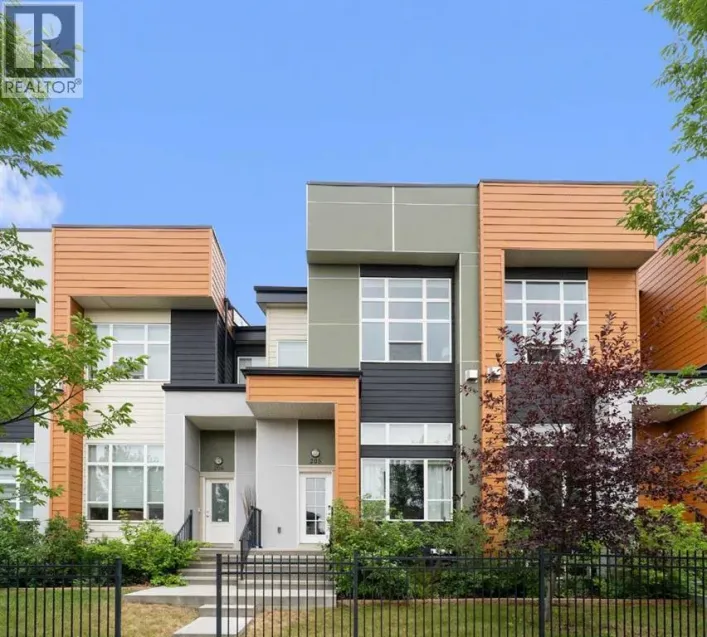 205, 1530 Bayside Avenue SW, Airdrie