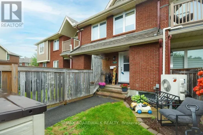 205 - 1760 CABARET LANE, Ottawa