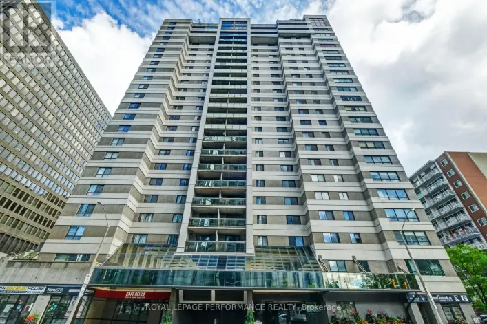 205 - 199 KENT STREET, Ottawa