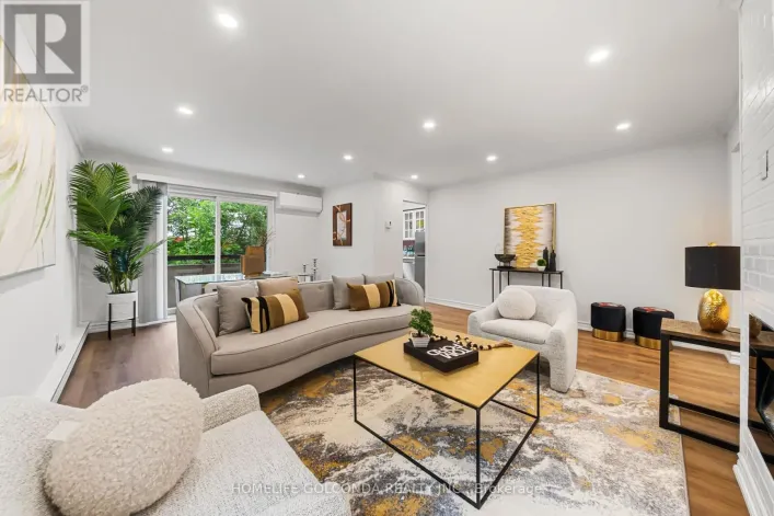 205 - 21 ELIZABETH STREET, Richmond Hill