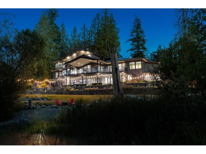 205 210 STREET, Langley