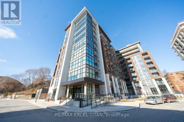 205 - 25 NEIGHBOURHOOD LANE, Toronto