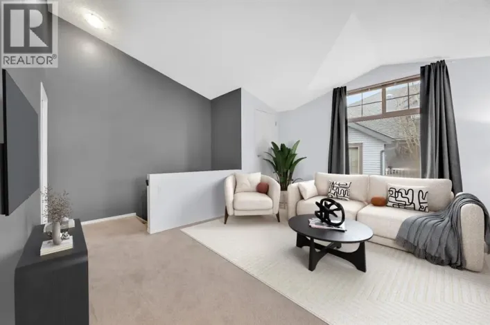 205, 27 Everridge Square SW, Calgary