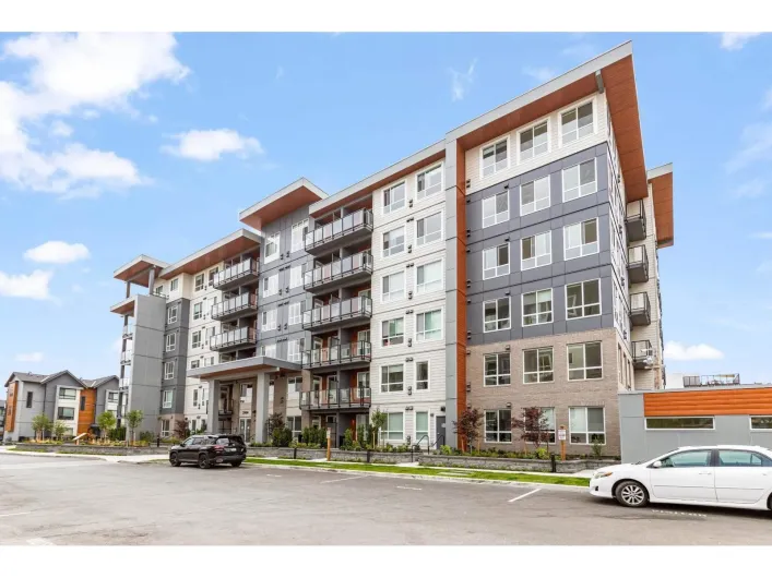 205 30490 CARDINAL AVENUE, Abbotsford