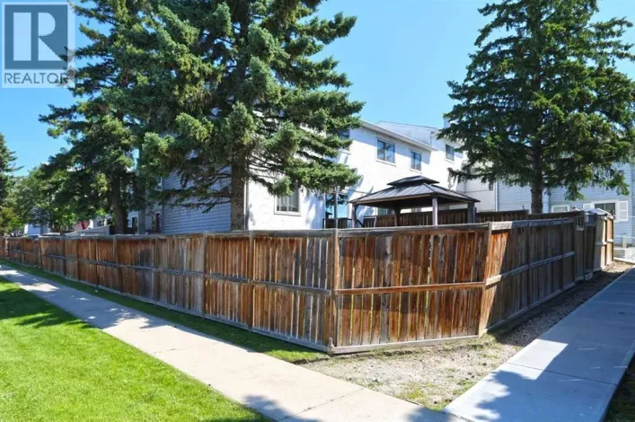 205, 310 Falconridge Crescent NE, Calgary