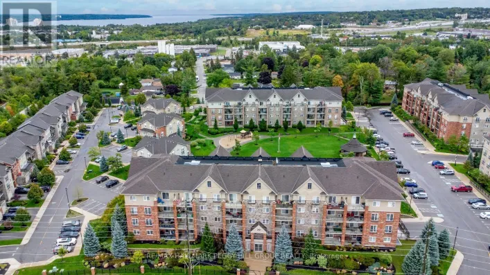 205 - 39 FERNDALE DRIVE S, Barrie