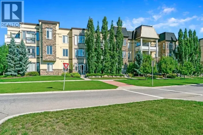 205, 39 Quarry Gate SE, Calgary