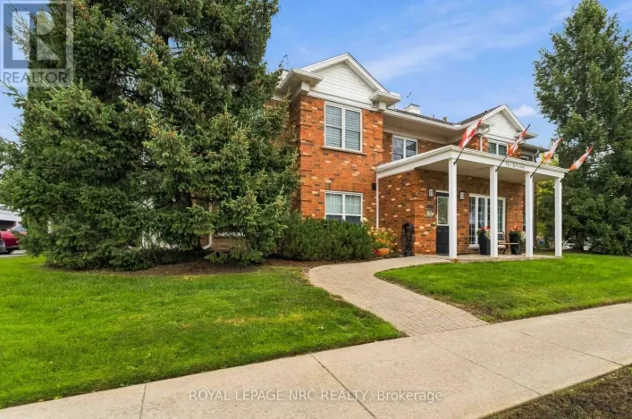 205 - 4090 JOHN CHARLES BOULEVARD, Lincoln